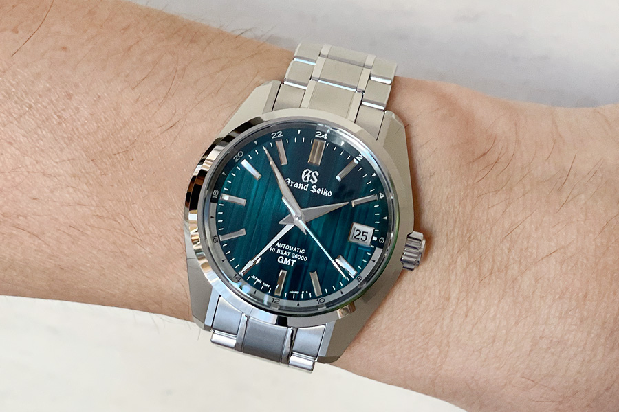 Hands-On GRAND SEIKO, Heritage Collection Ref. SBGJ241 By Promote