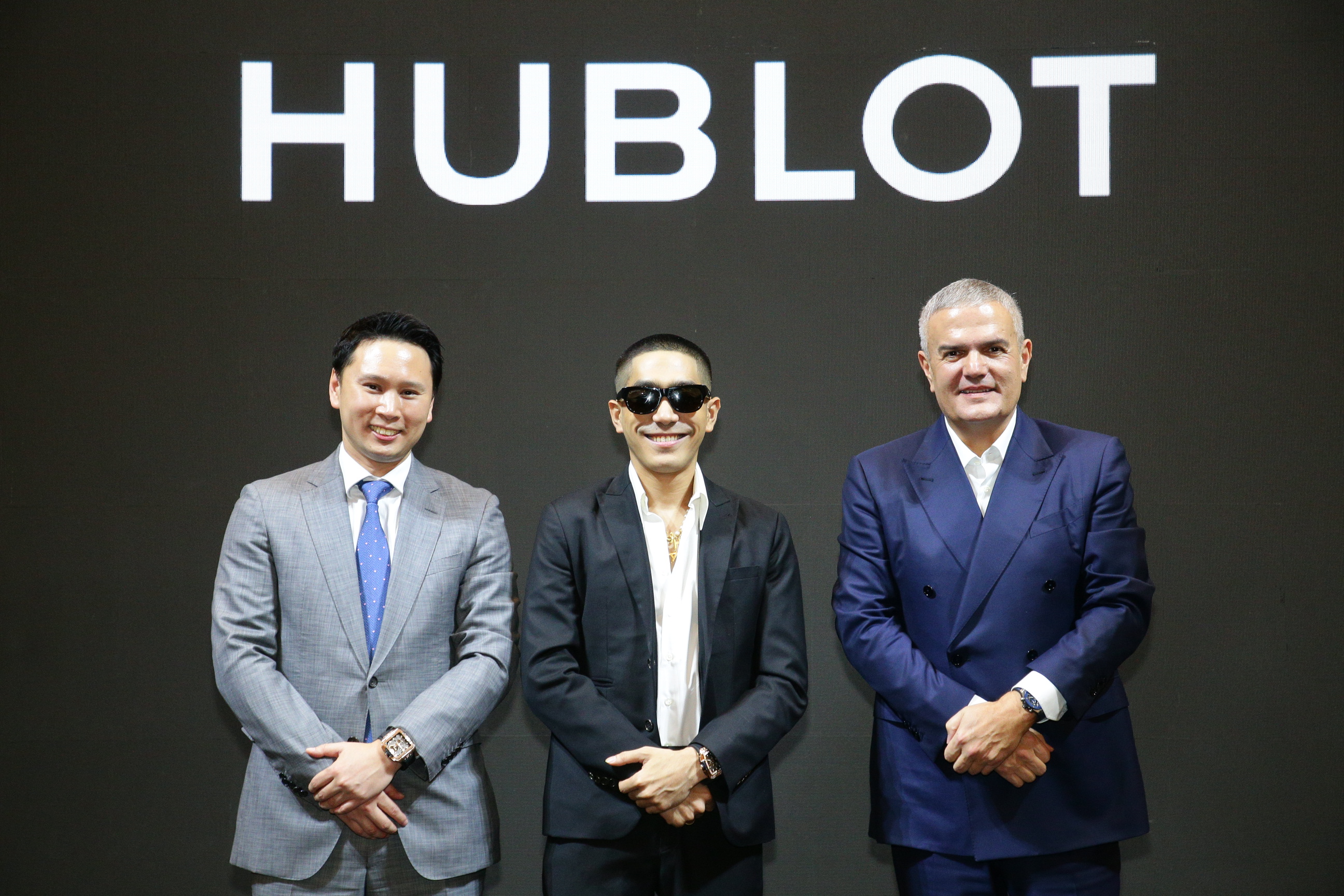 15.คณณรณ ธรรมาวรานคปต กรรมการผจดการ พเอมท เดอะ อาวร กลาส