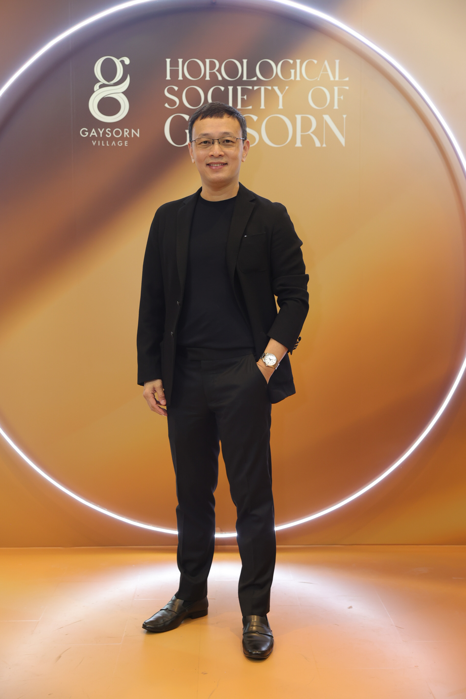 ดร.ปราโมทย เหรยญเจรญสข Gaysorn Timepiece Advisor 1