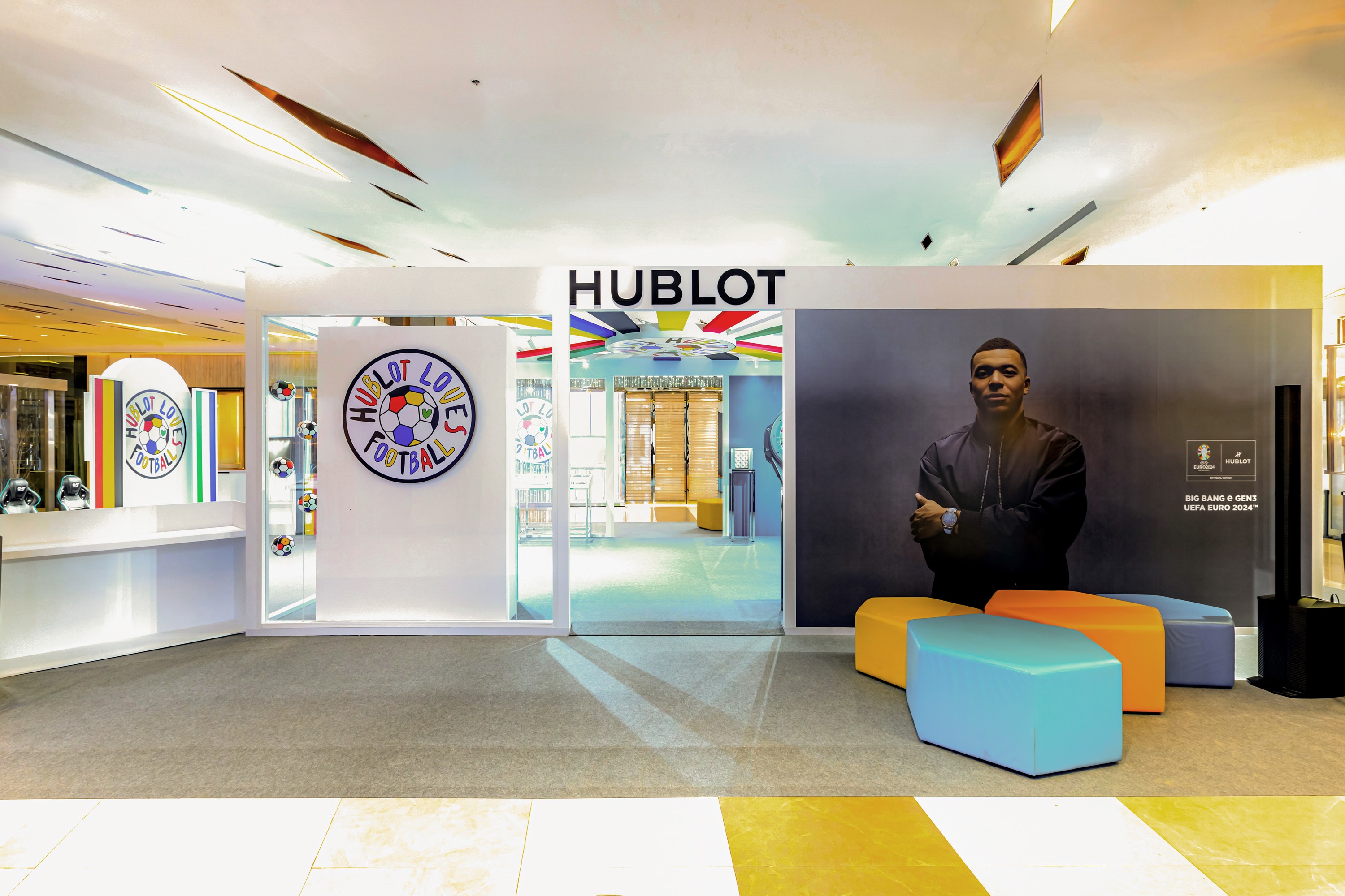 1. Hublot Love Football Pop Up Store