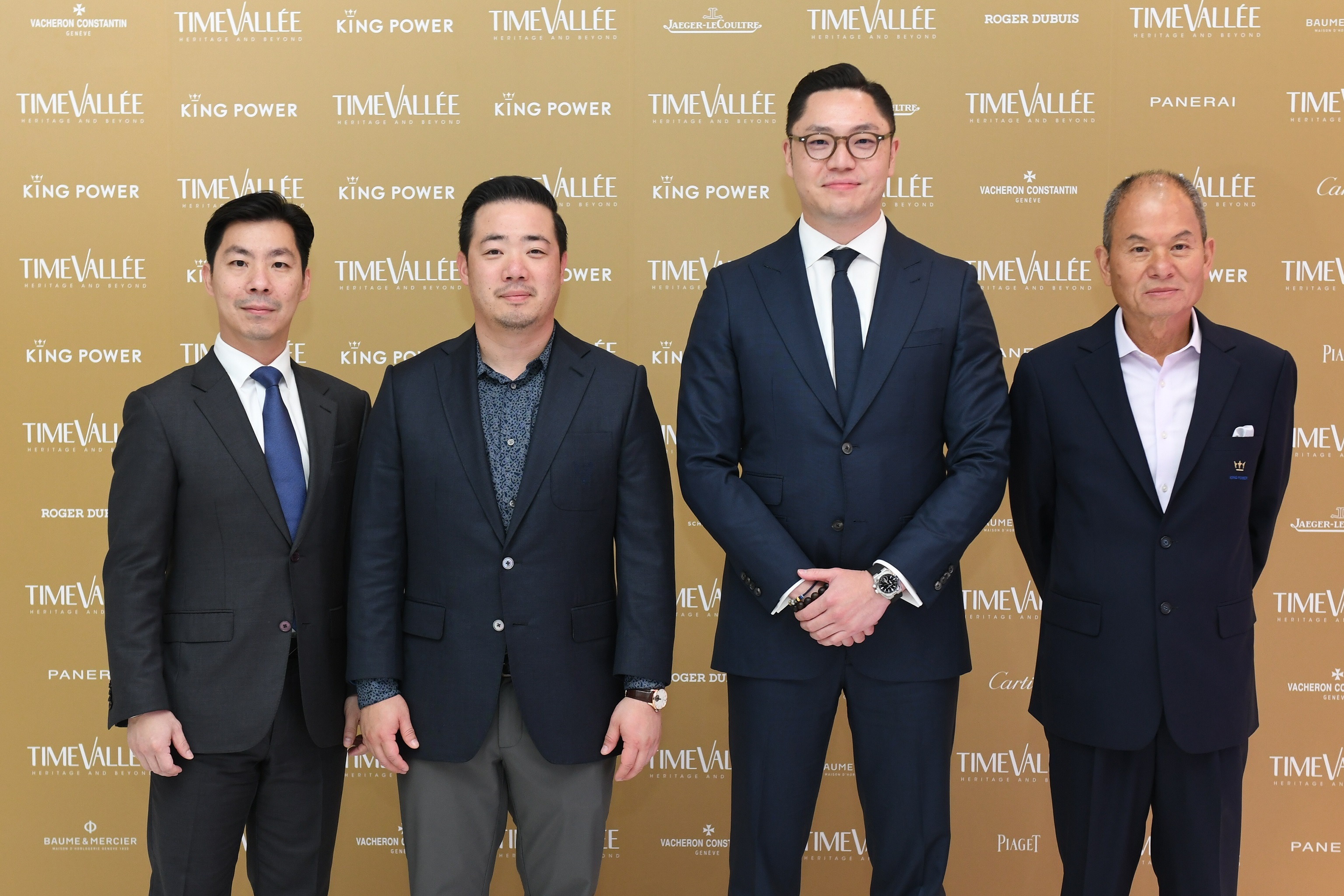 2.อภเชษฐ ศรวฒนประภา อยยวฒน ศรวฒนประภา Eddie Han และ Antares Cheng