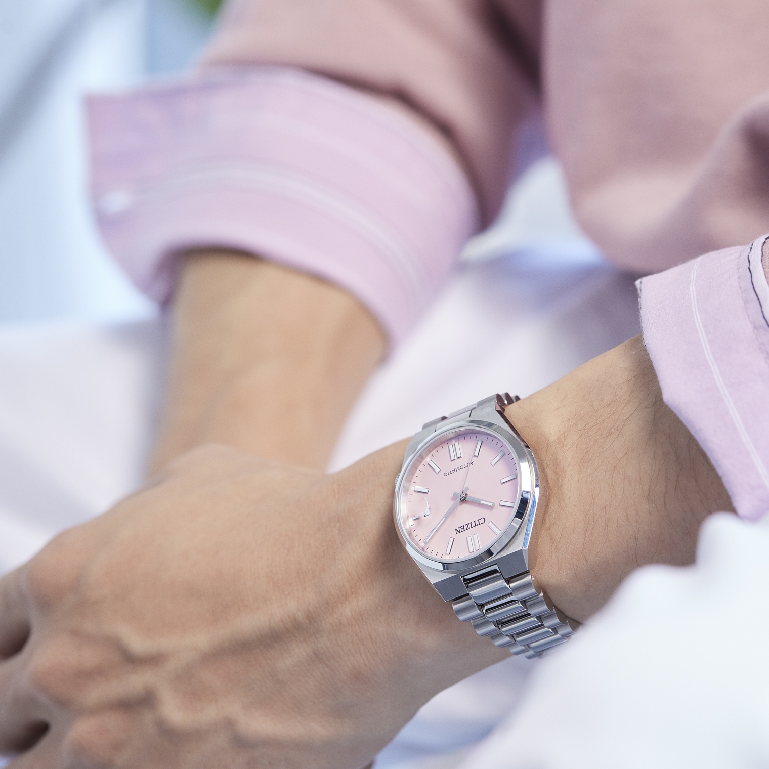 4. CITIZEN TSUYOSA 37 mm NJ0200 50Z