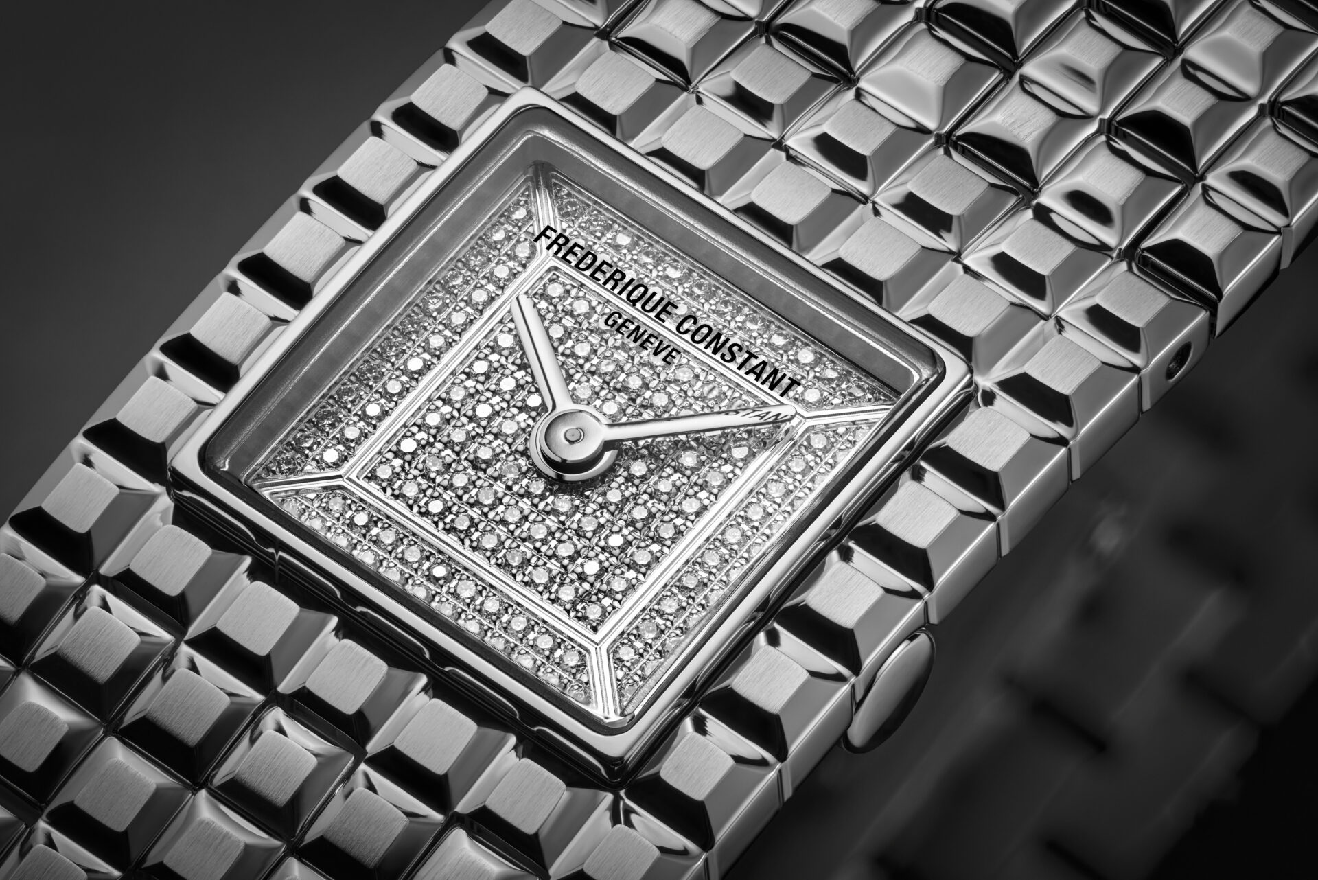 Detail FC 200PVD1MC6B Web Friendly 1 1920x1282