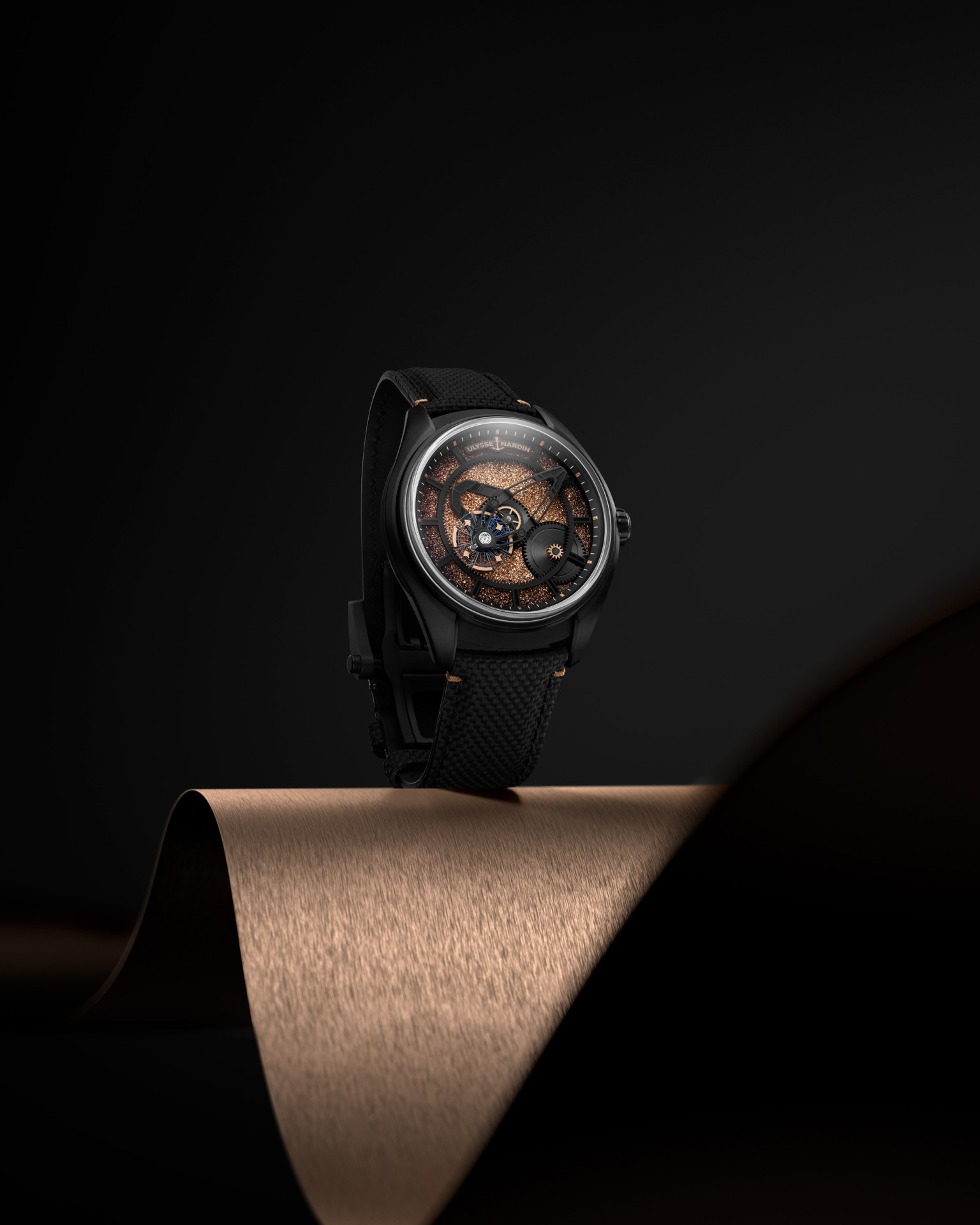 base ulysse nardin freak x crystalium.webp