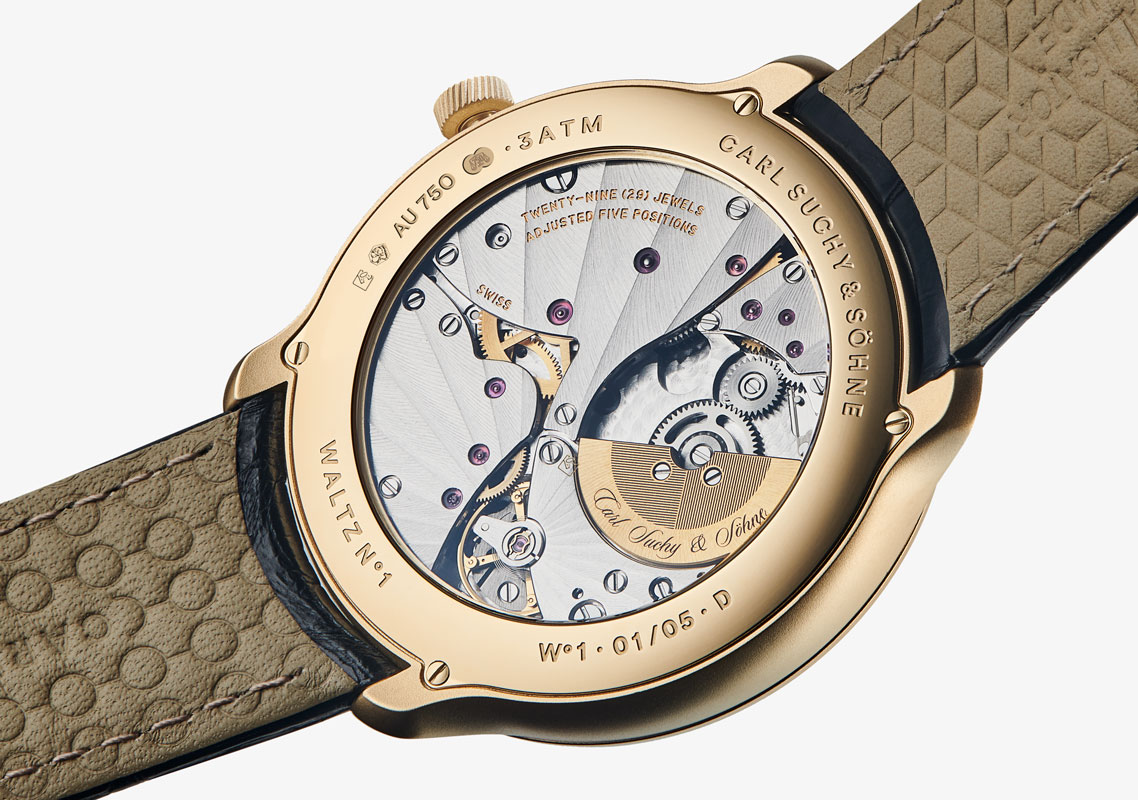 Waltz Backside Body Gold