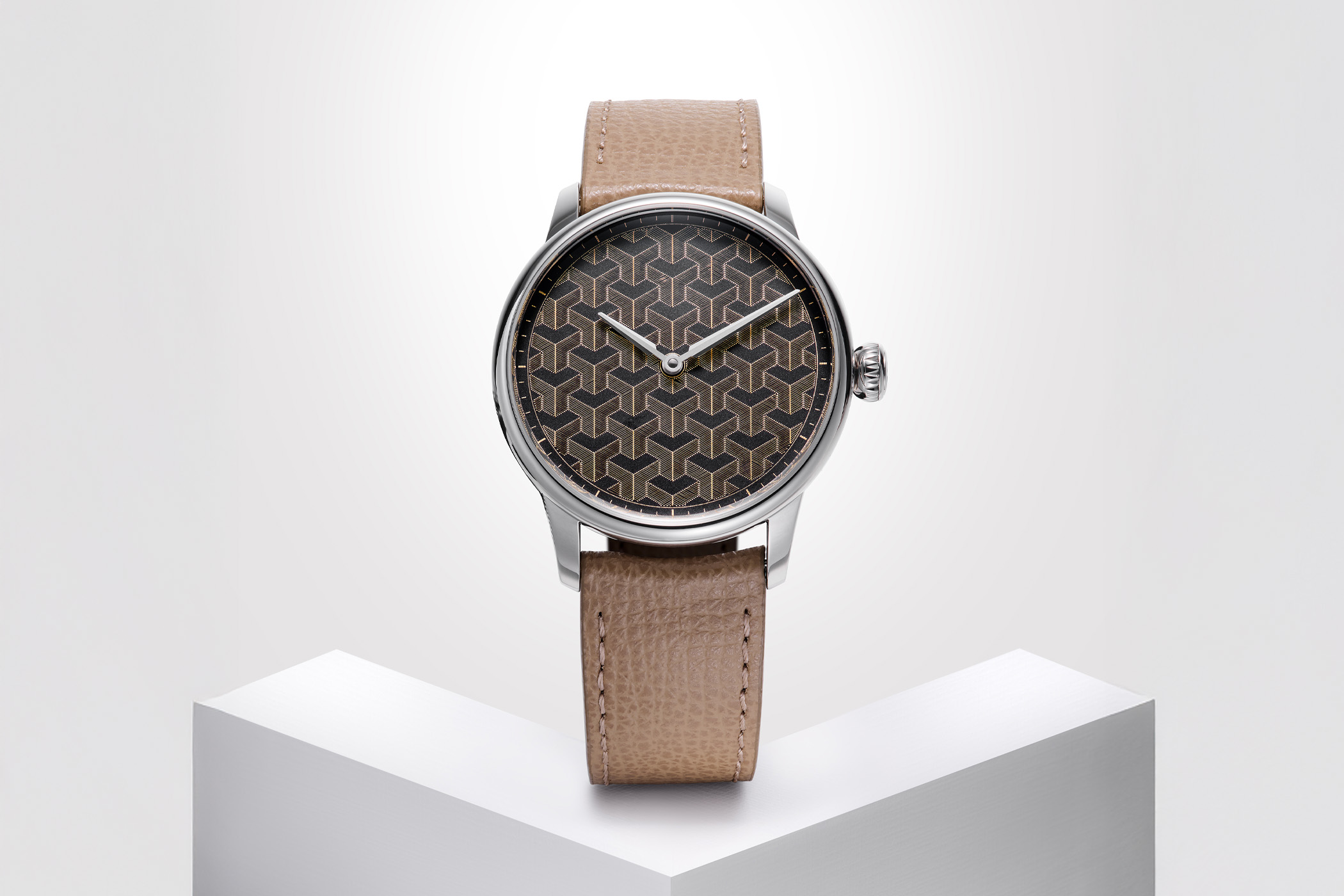 Fil dOr Louis Erard x Wire Art Micromechanical Embroidery Dial 1