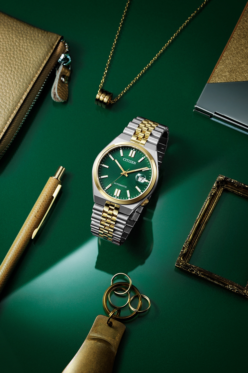 5. CITTIZEN TSUYOSA 60 ส Dark Green Dial