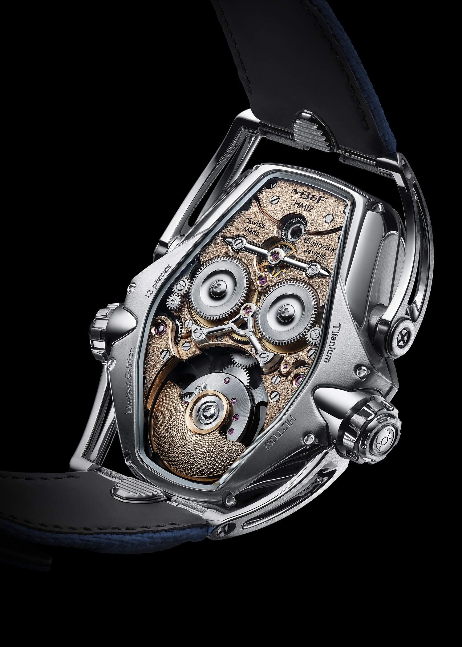 csm MBandF HM12 Back Closeup Picture Hres b695b68628